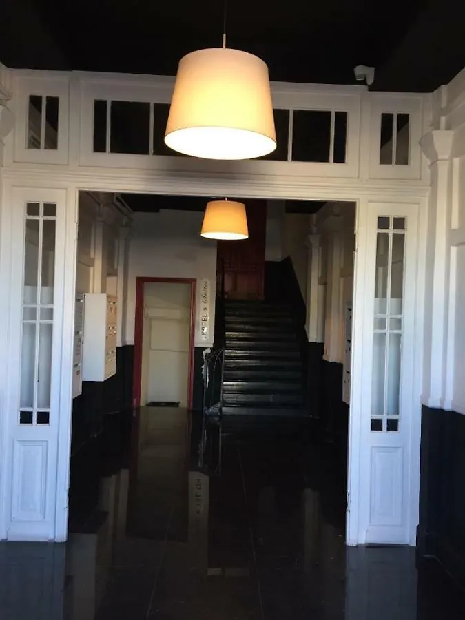 Apartment On Place Massena Ницца